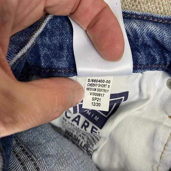 Gap Shorts Womens  8 Cheeky High Rise Button Fly Cut Offs Denim Blue Destroyed - Picture 9 of 9